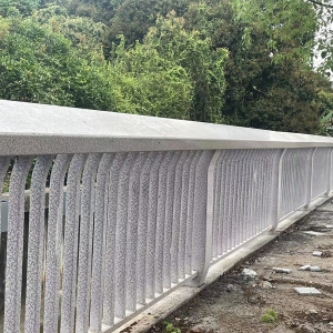 道路護(hù)欄定做