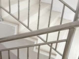 不銹鋼護(hù)欄在安裝的時候要檢查的他的厚度